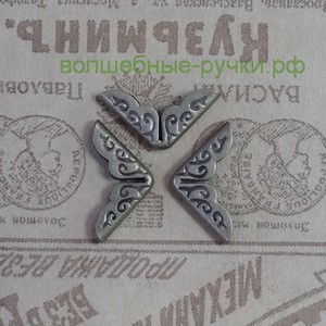 Уголок Треугольник античная бронза 14*14 мм фото 1 — волшебные-ручки.рф