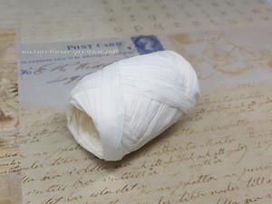 Рафия 0,5 см*10 м белый фото 1 — волшебные-ручки.рф
